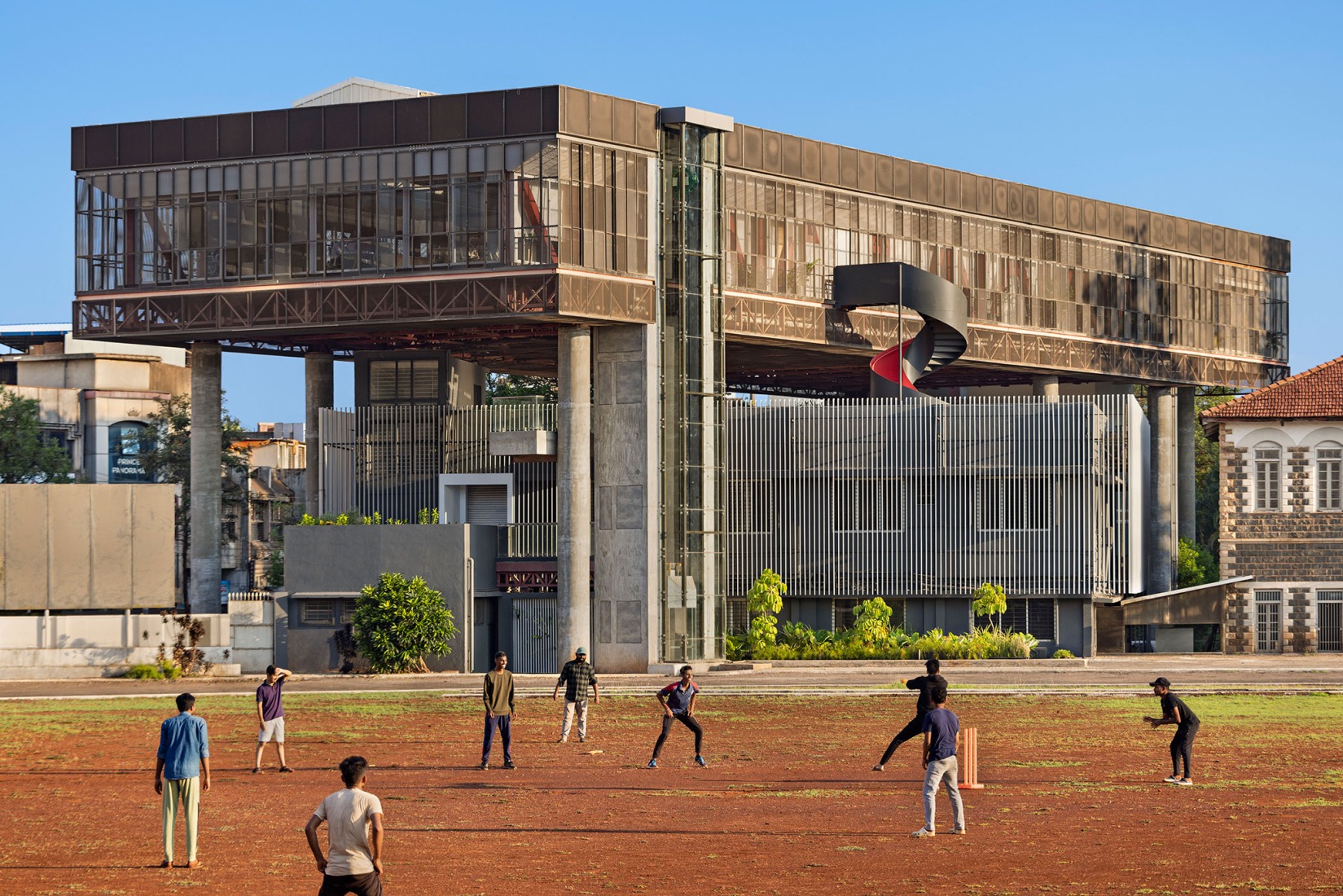 "Hoverspace" Extension to the KLE Society Head Office by Thirdspace. Photograph by Andre J Fanthome.