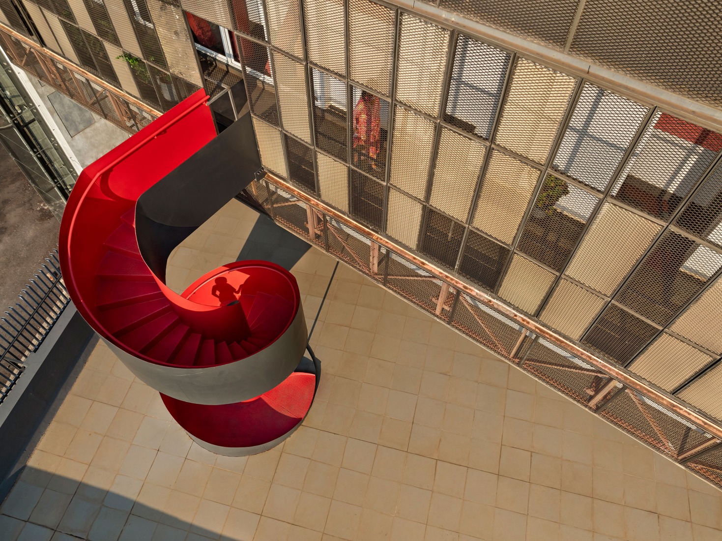 "Hoverspace" Extension to the KLE Society Head Office by Thirdspace. Photograph by Andre J Fanthome.