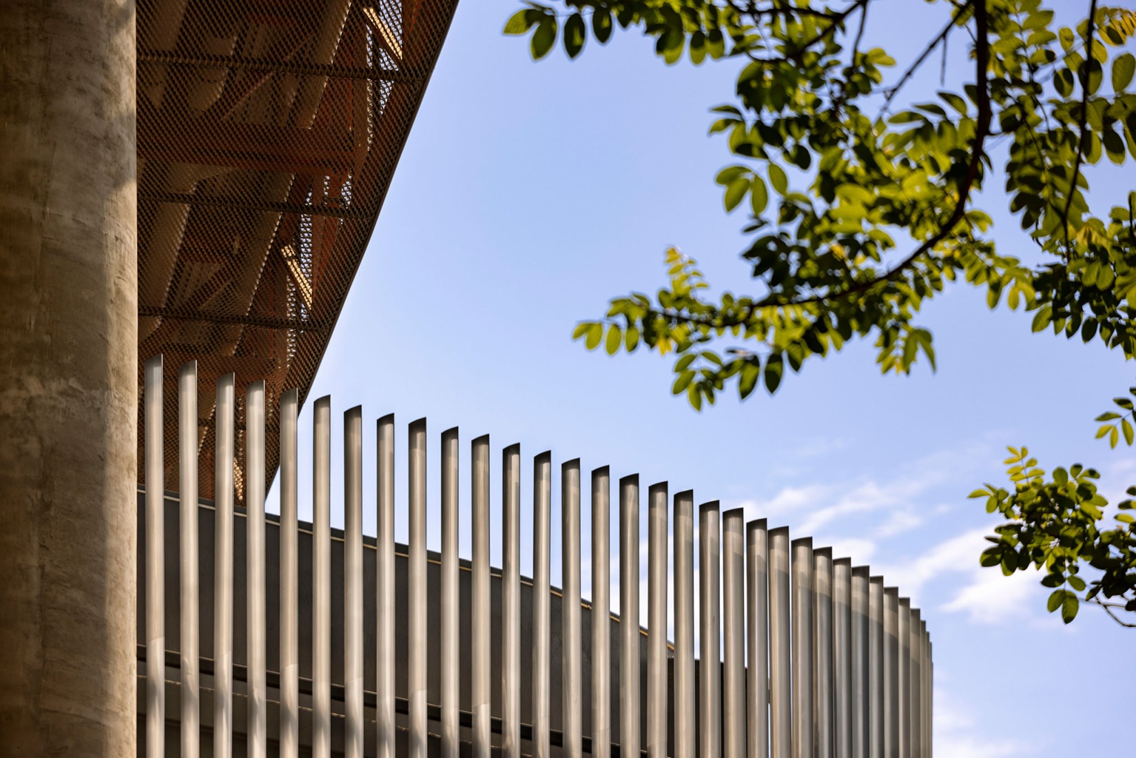 "Hoverspace" Extension to the KLE Society Head Office by Thirdspace. Photograph by Andre J Fanthome.