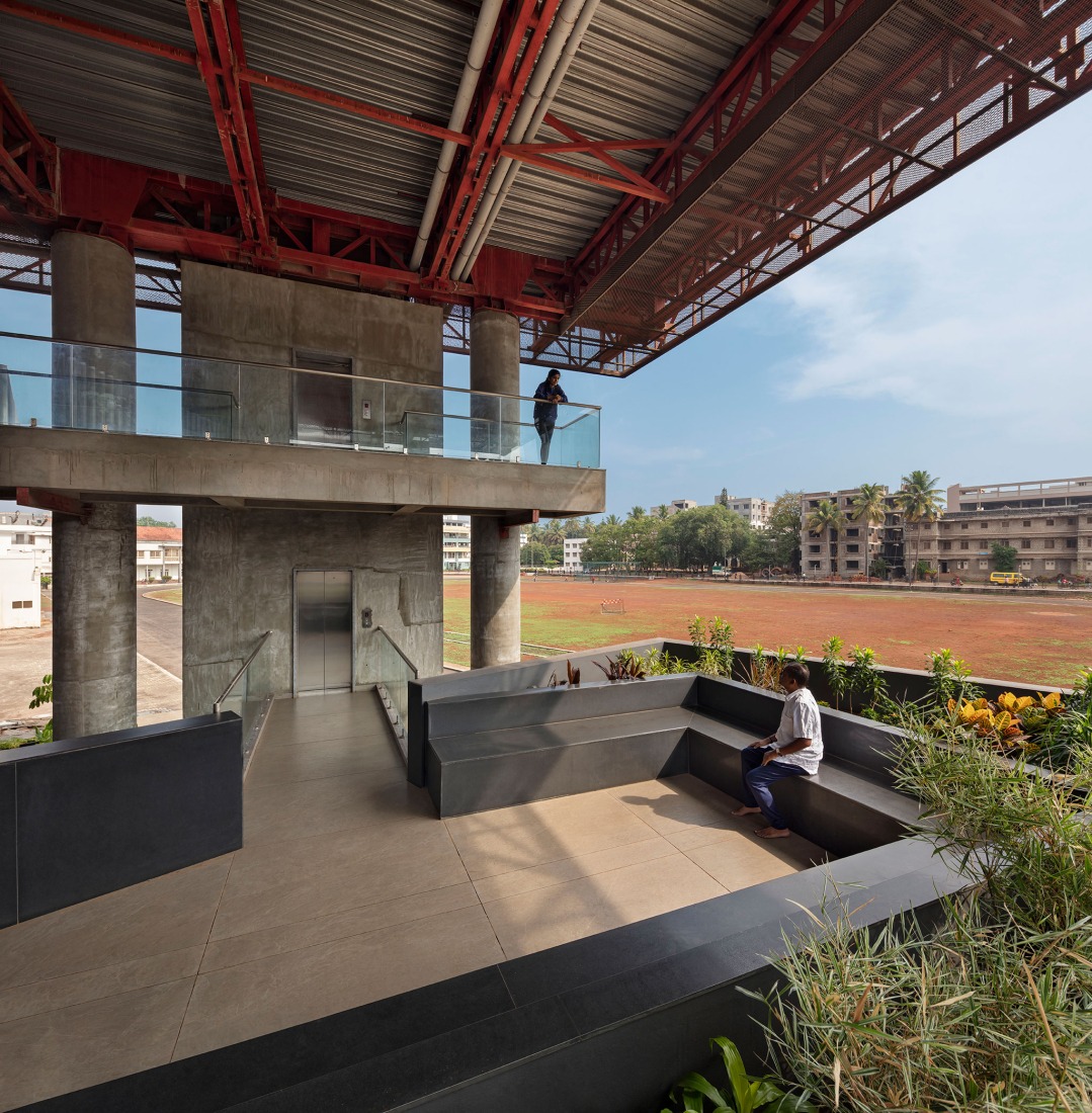 "Hoverspace" Extension to the KLE Society Head Office by Thirdspace. Photograph by Andre J Fanthome.