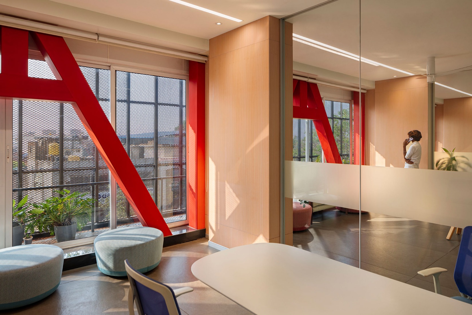 "Hoverspace" Extension to the KLE Society Head Office by Thirdspace. Photograph by Andre J Fanthome.