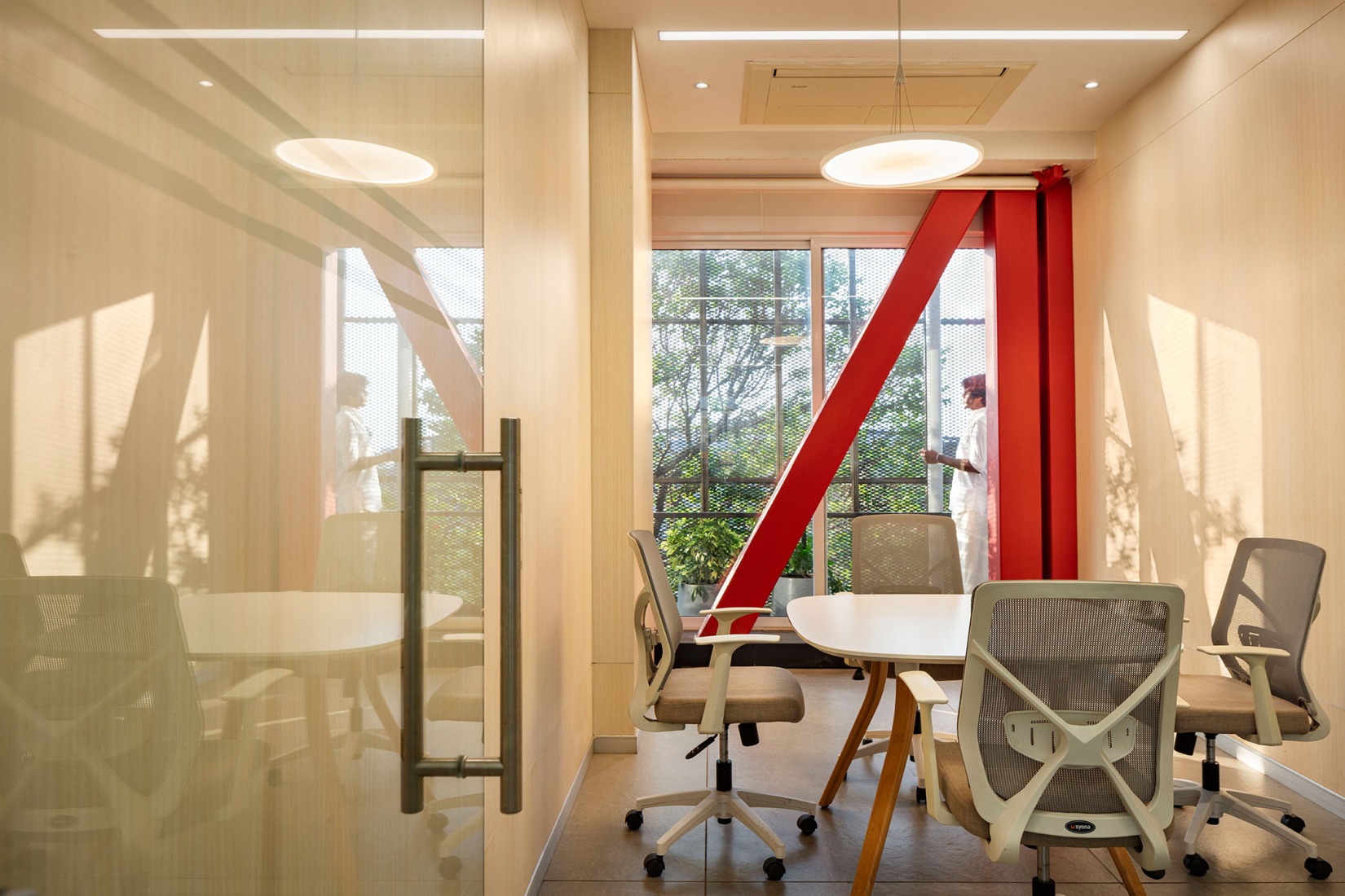 "Hoverspace" Extension to the KLE Society Head Office by Thirdspace. Photograph by Andre J Fanthome.