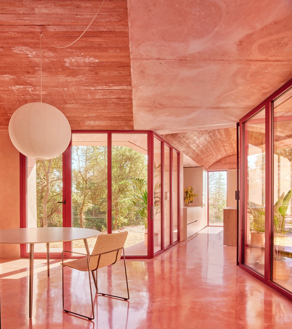 "Casa Sota la Mola" by Twobo. Photograph by José Hevia.