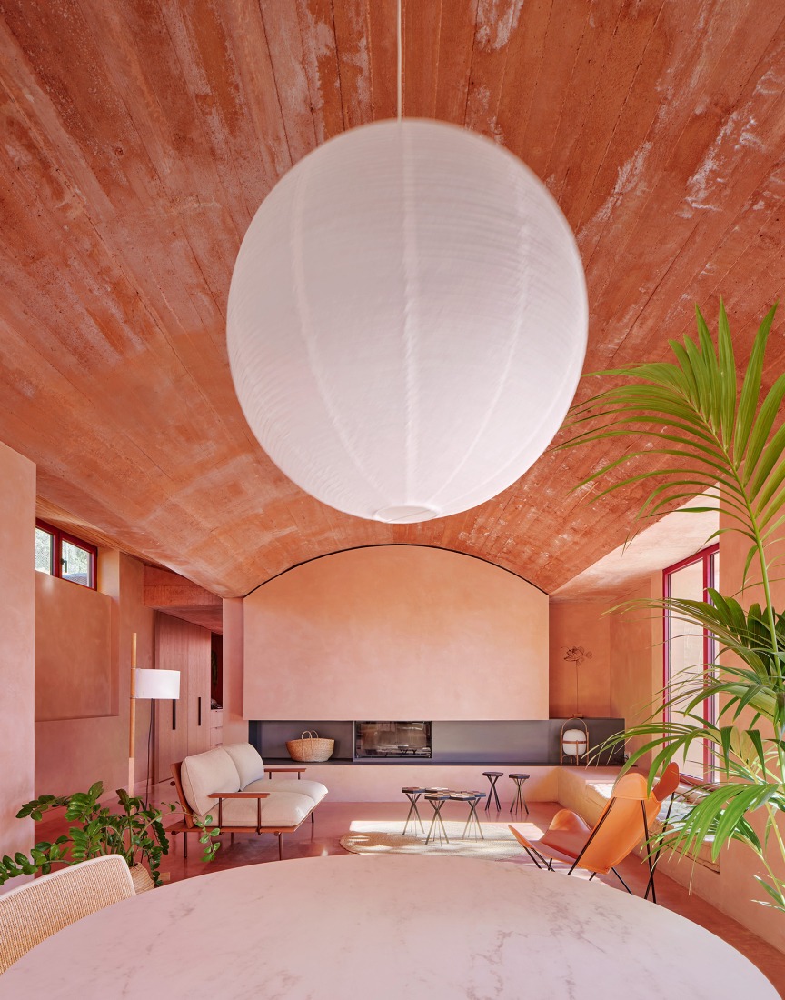 "Casa Sota la Mola" by Twobo. Photograph by José Hevia.