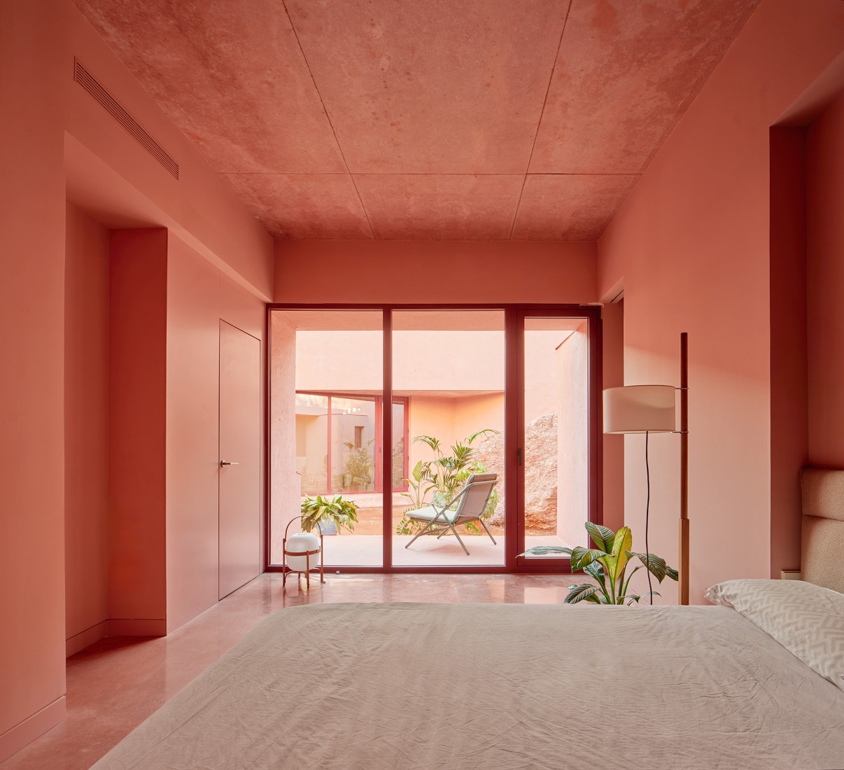 "Casa Sota la Mola" by Twobo. Photograph by José Hevia.