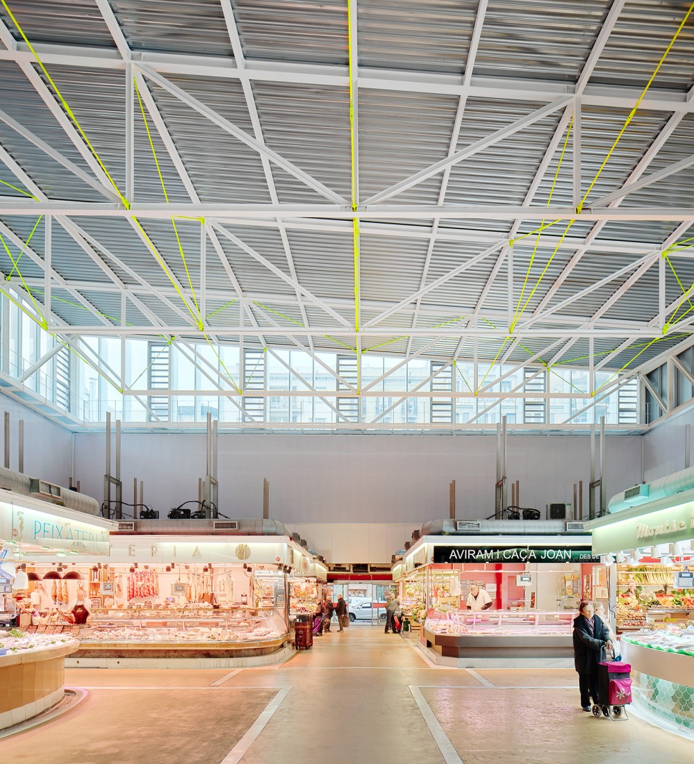 "Recirculating the Eixample" by Addenda Architects + Flexo Arquitectura. Photograph by José Hevia.