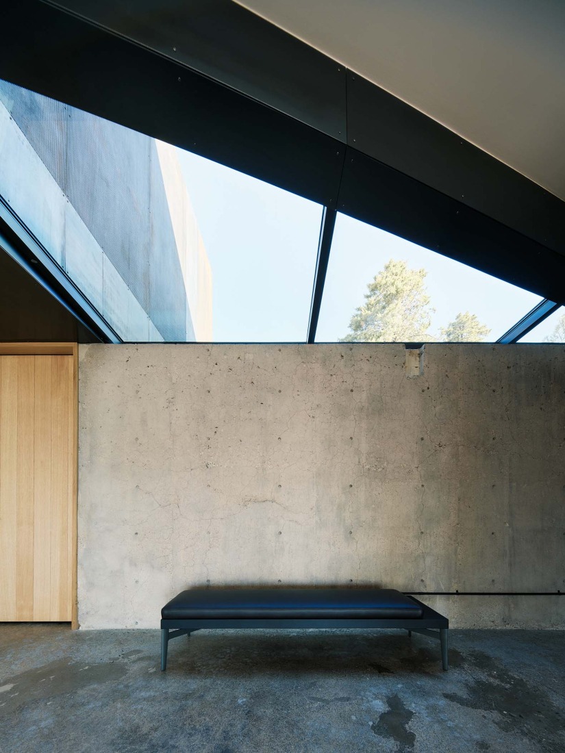 «Pine Flat» por Faulkner Architects. Fotografía por Joe Fletcher. 
