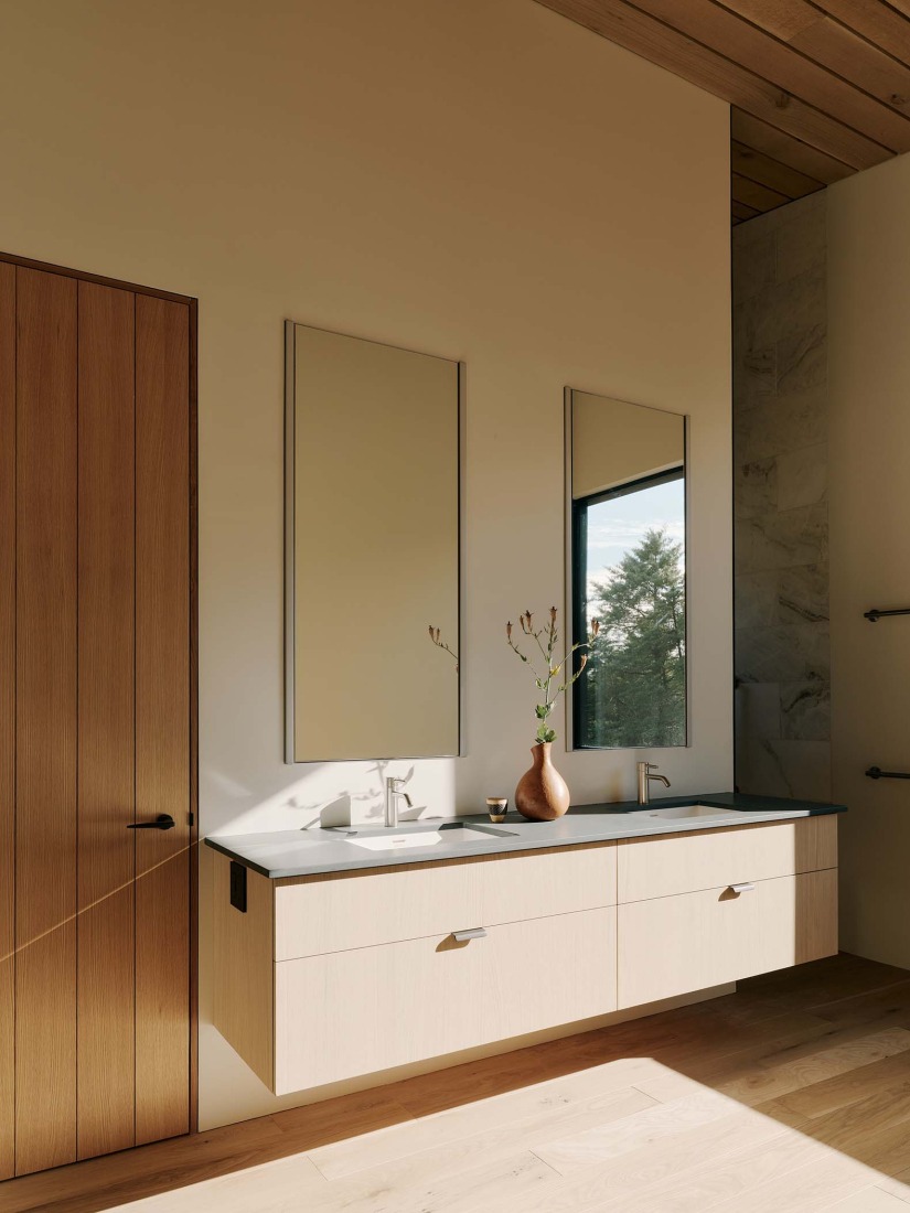 «Pine Flat» por Faulkner Architects. Fotografía por Joe Fletcher. 
