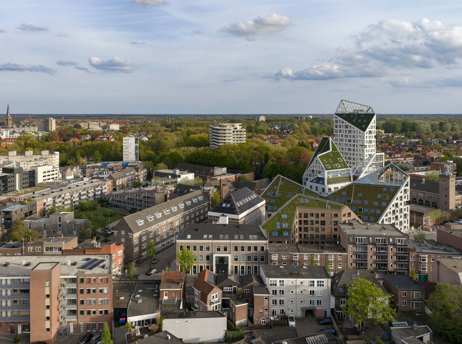 «Nieuw Bergen» por MVRDV. Fotografía por Ossip van Duivenbode.