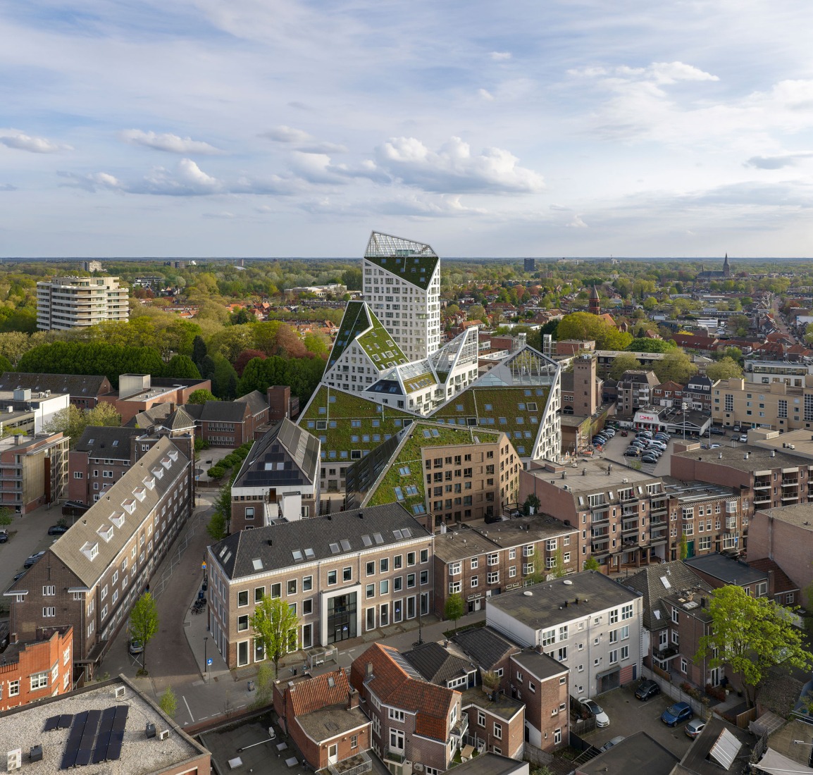 «Nieuw Bergen» por MVRDV. Fotografía por Ossip van Duivenbode.