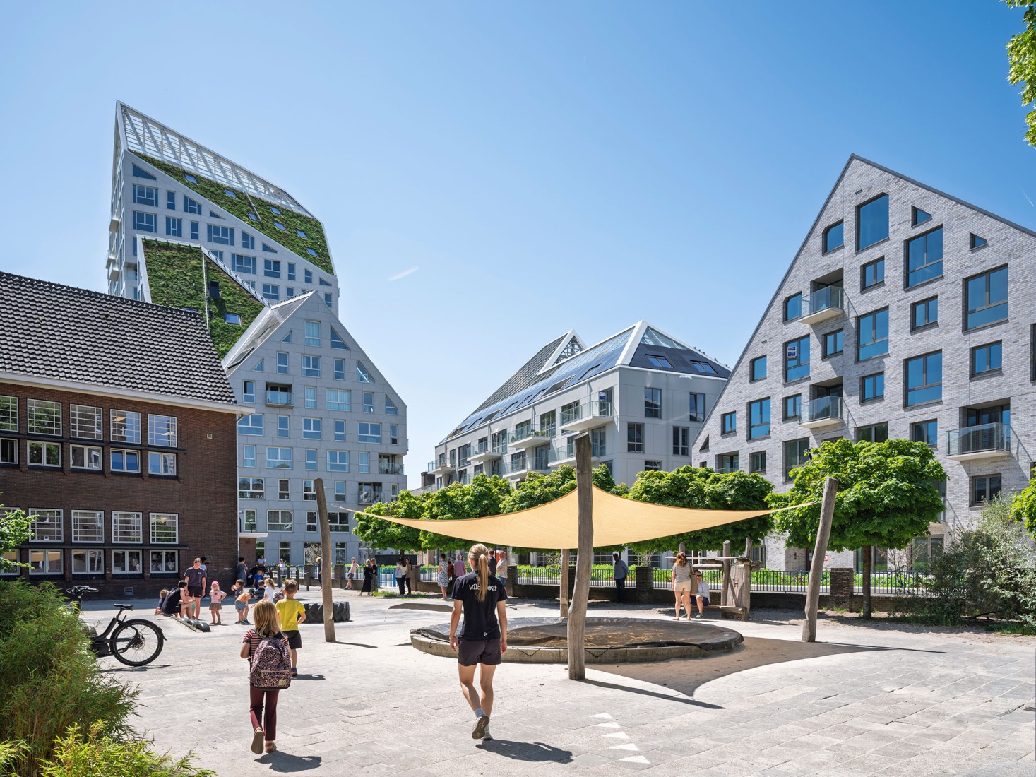«Nieuw Bergen» por MVRDV. Fotografía por Ossip van Duivenbode.