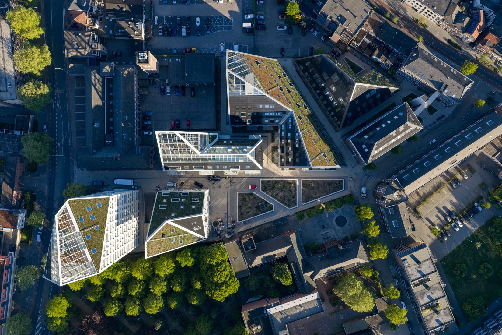 «Nieuw Bergen» por MVRDV. Fotografía por Ossip van Duivenbode.