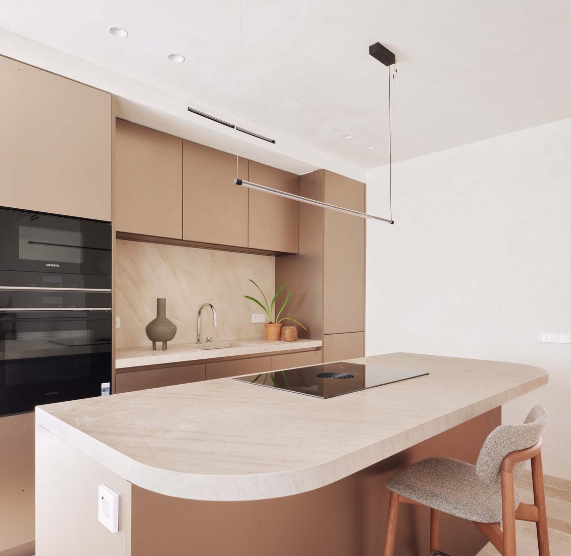 Mateu Obrador by Pulso Estudio. Photograph by José Hevia.