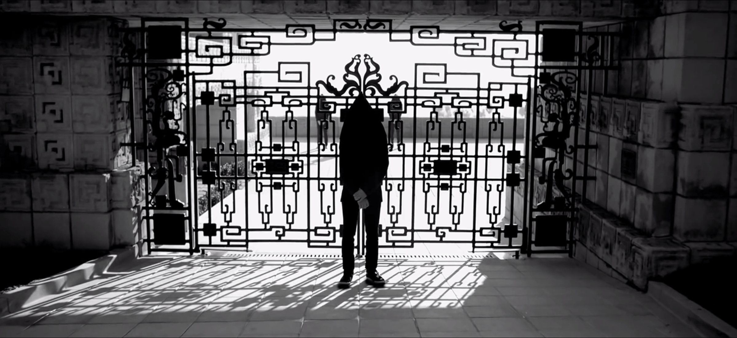 KCPK, ''Better Love'' corte de vídeo, fotografía por Mathieu Cesar.