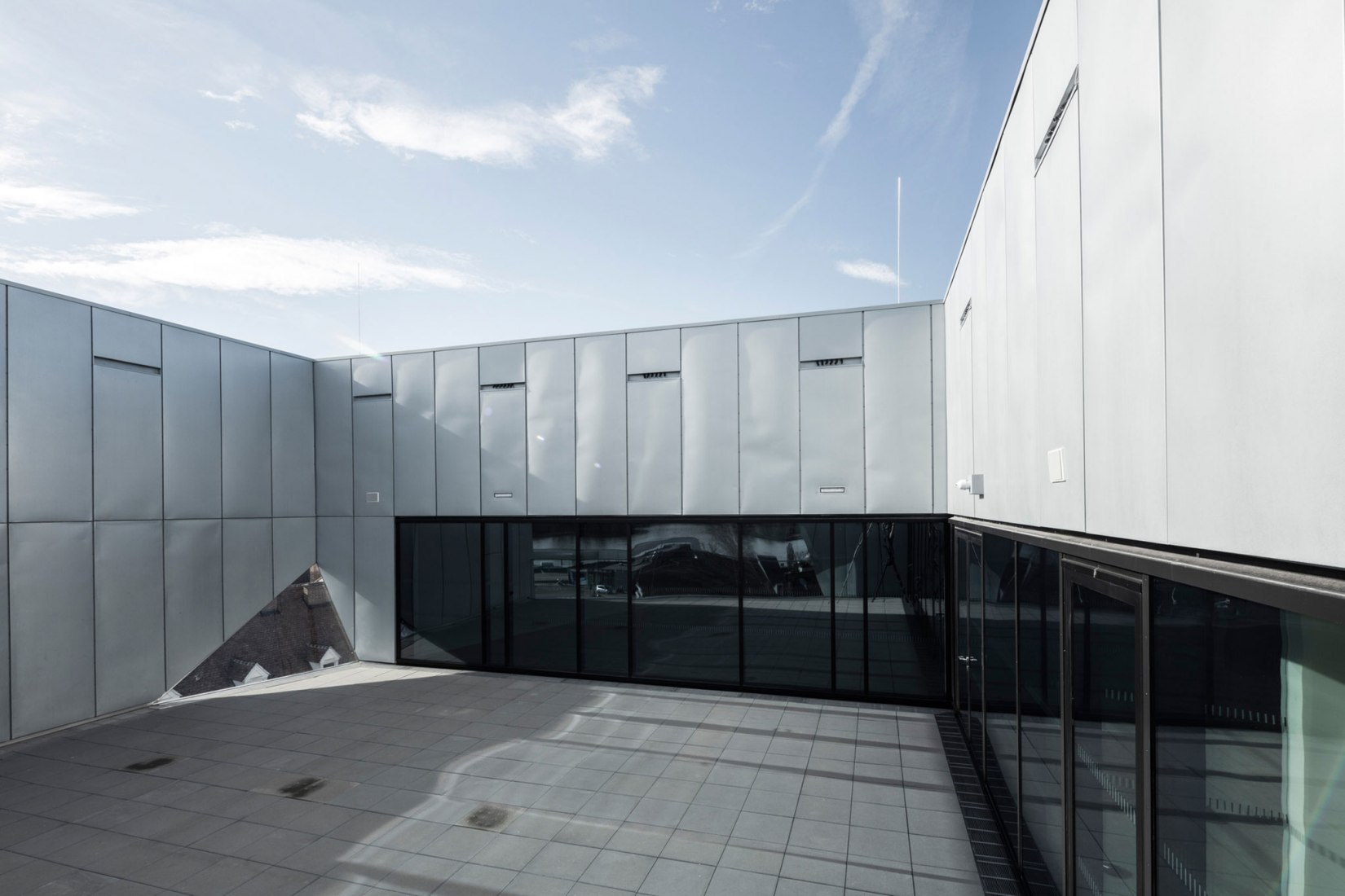 Galería Estatal de la Baja Austria por Marte.Marte Architekten. Fotografía de Roland Horn