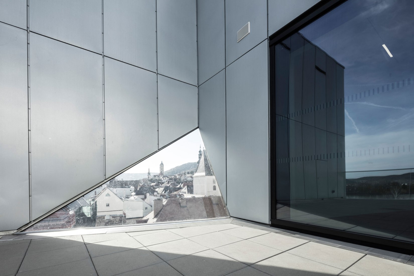 Galería Estatal de la Baja Austria por Marte.Marte Architekten. Fotografía de Roland Horn