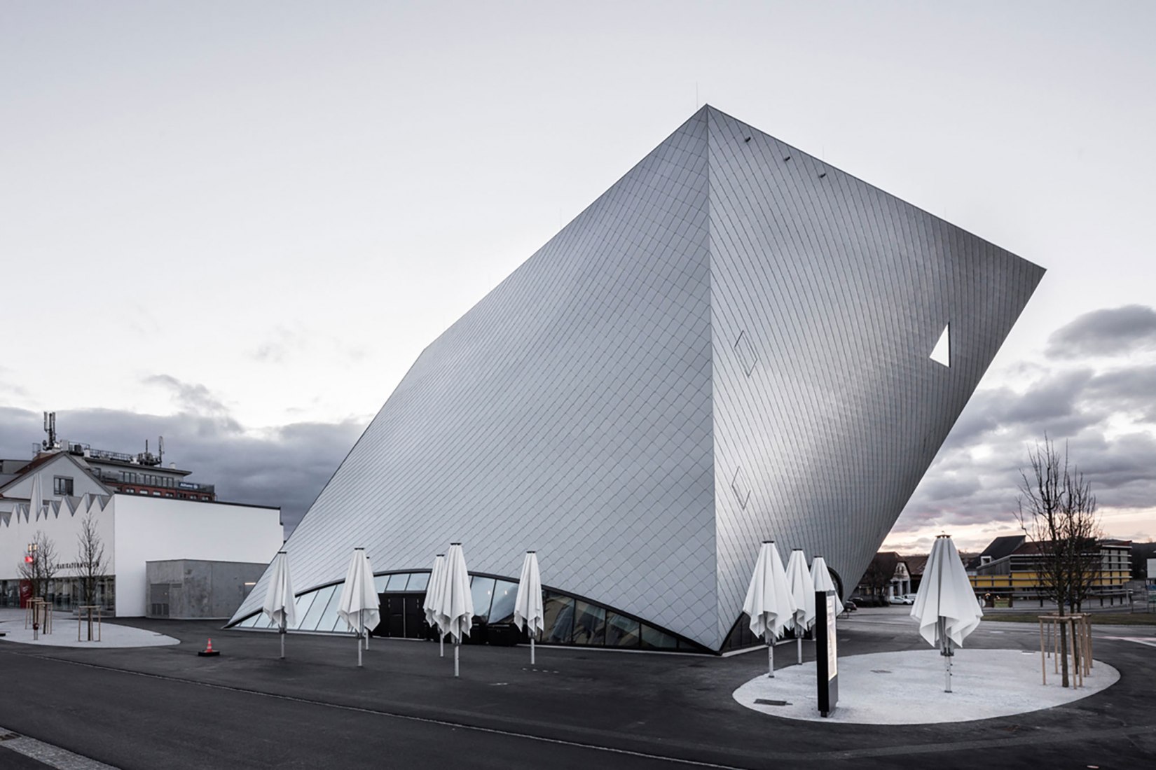 Galería Estatal de la Baja Austria por Marte.Marte Architekten. Fotografía de Roland Horn