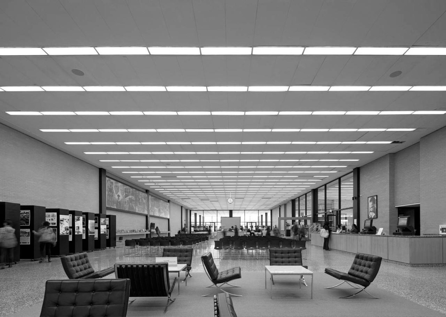 Biblioteca Martin Luther King, Jr. Memorial. Cortesía de DCPL Collection, DC Community Archives, Washingtoniana Division, DC Public Library. Vía Mecanoo.