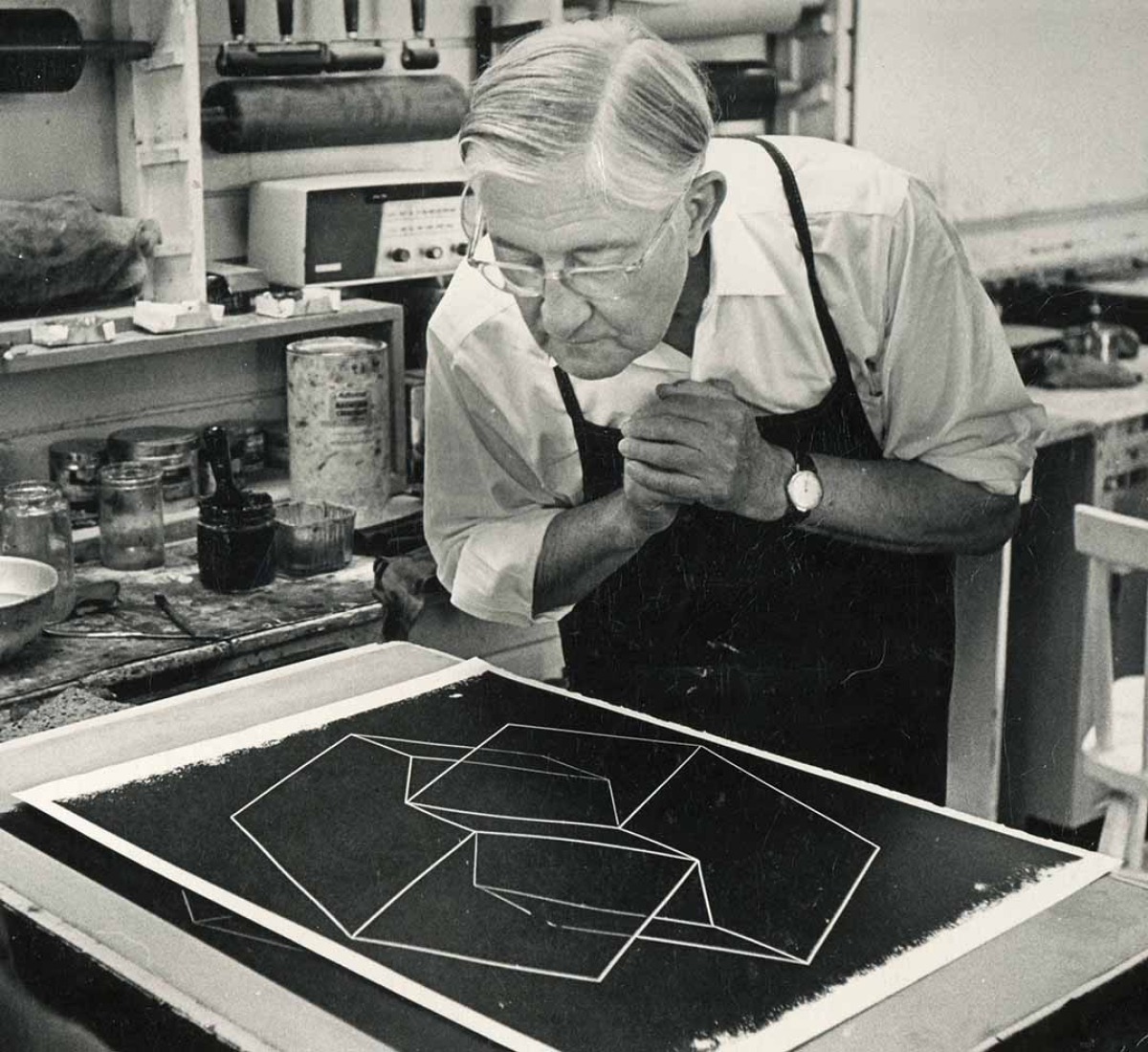 Josef Albers at the Tamarind Lithography Workshop, Los Angeles, 1962. Albers’ graphic work (1916-1976).  Courtesy of The Josef & Anni Albers Foundation. Fundación Juan March. Click above to see larger image.