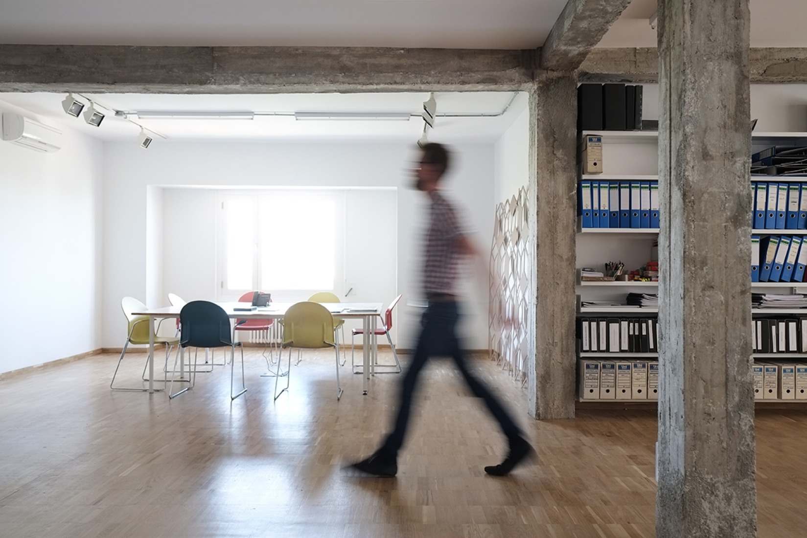Image of Herreros Office for Open House Madrid 2015. Image courtesy of Pati Nuñez Agency.