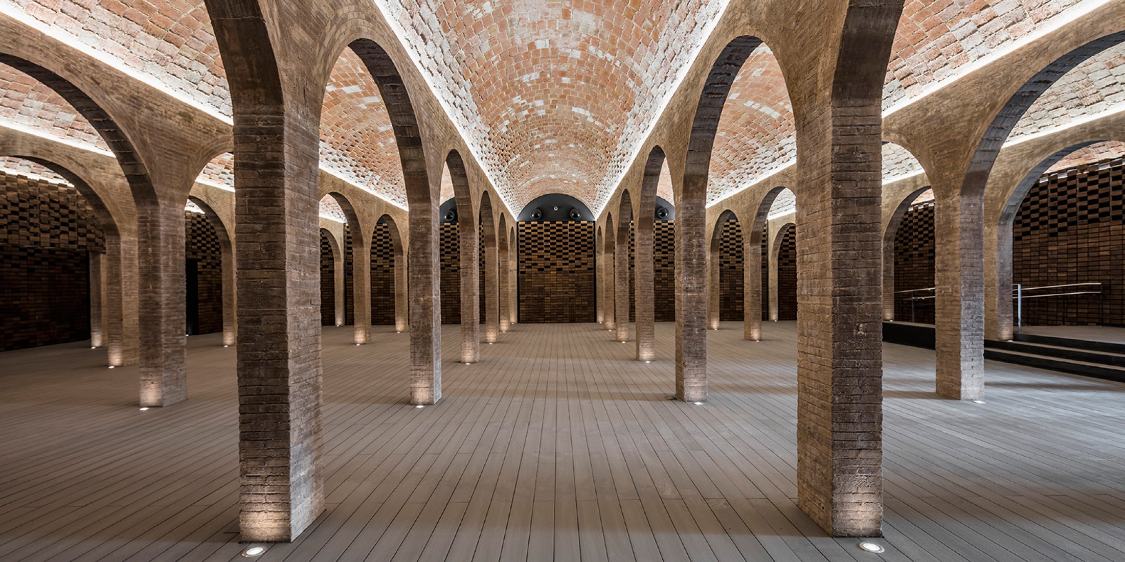 Depósito del Rei Martí por ARCHIKUBIK. Fotografía © Adrià Goula.