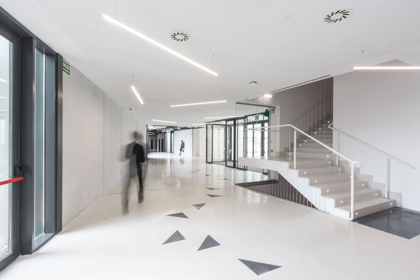 Casa de la Música y el Teatro por Ariasgarrido Arquitectos. Fotografía por ruheca.