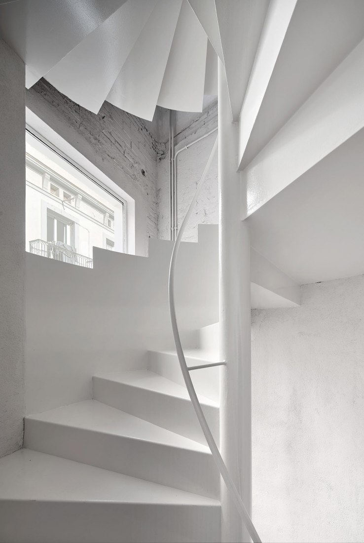 Acid House by Arquitectura-G. Photograph by José Hevia