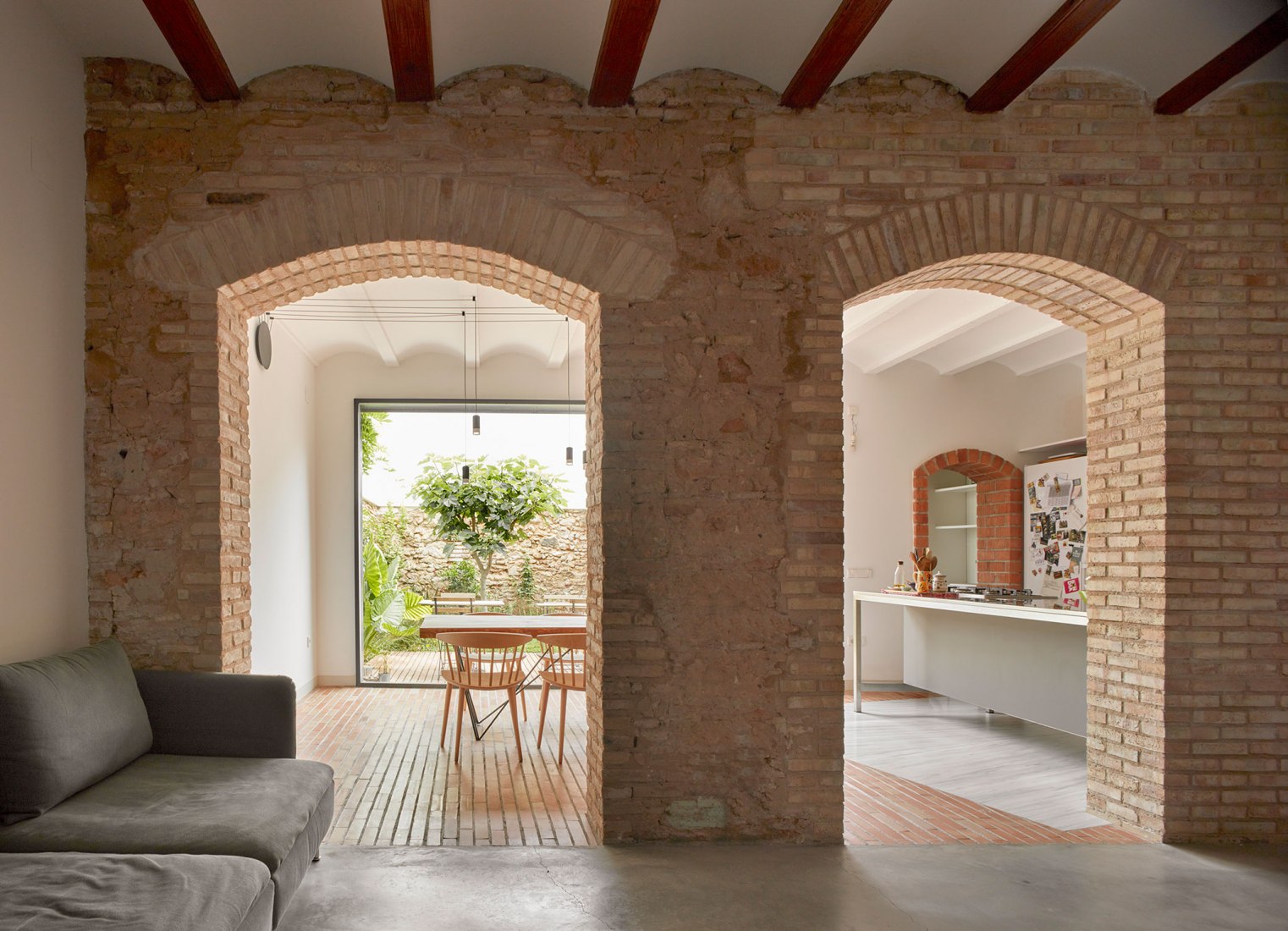 Mira house by Arturo Sanz. Photograph by Mariela Apollonio