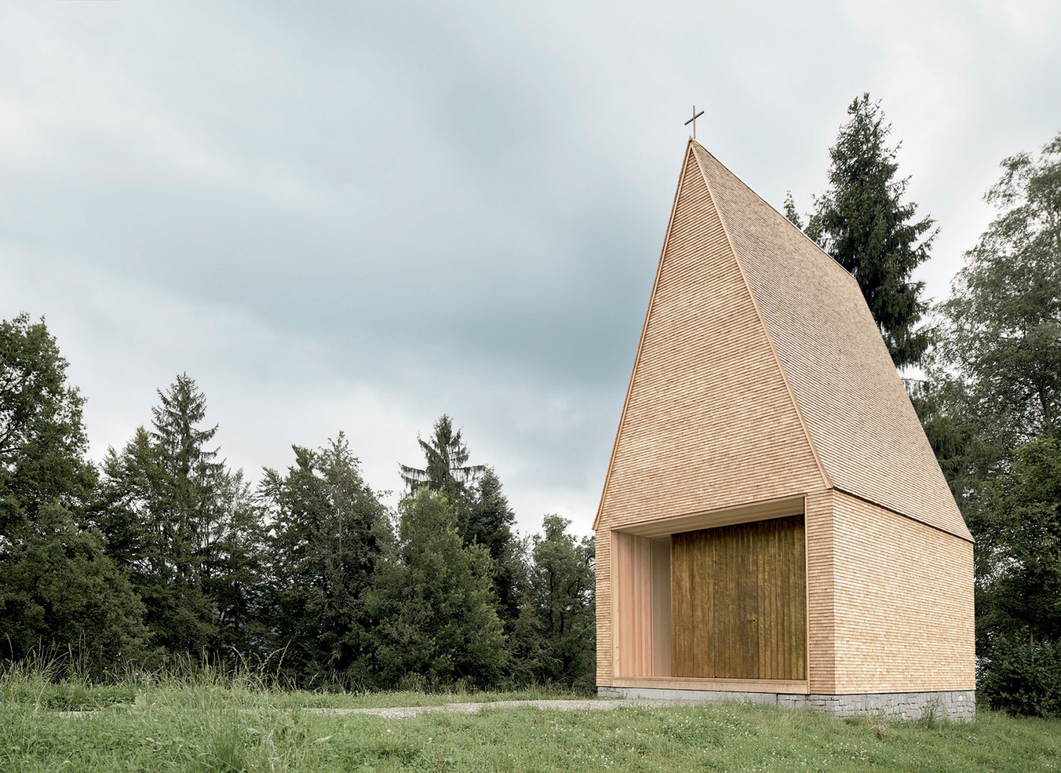 Capilla de Salgenreute por Bernardo Bader Architects | Dornbirn. Fotografía © Bernardo Bader Architekten | Dornbirn