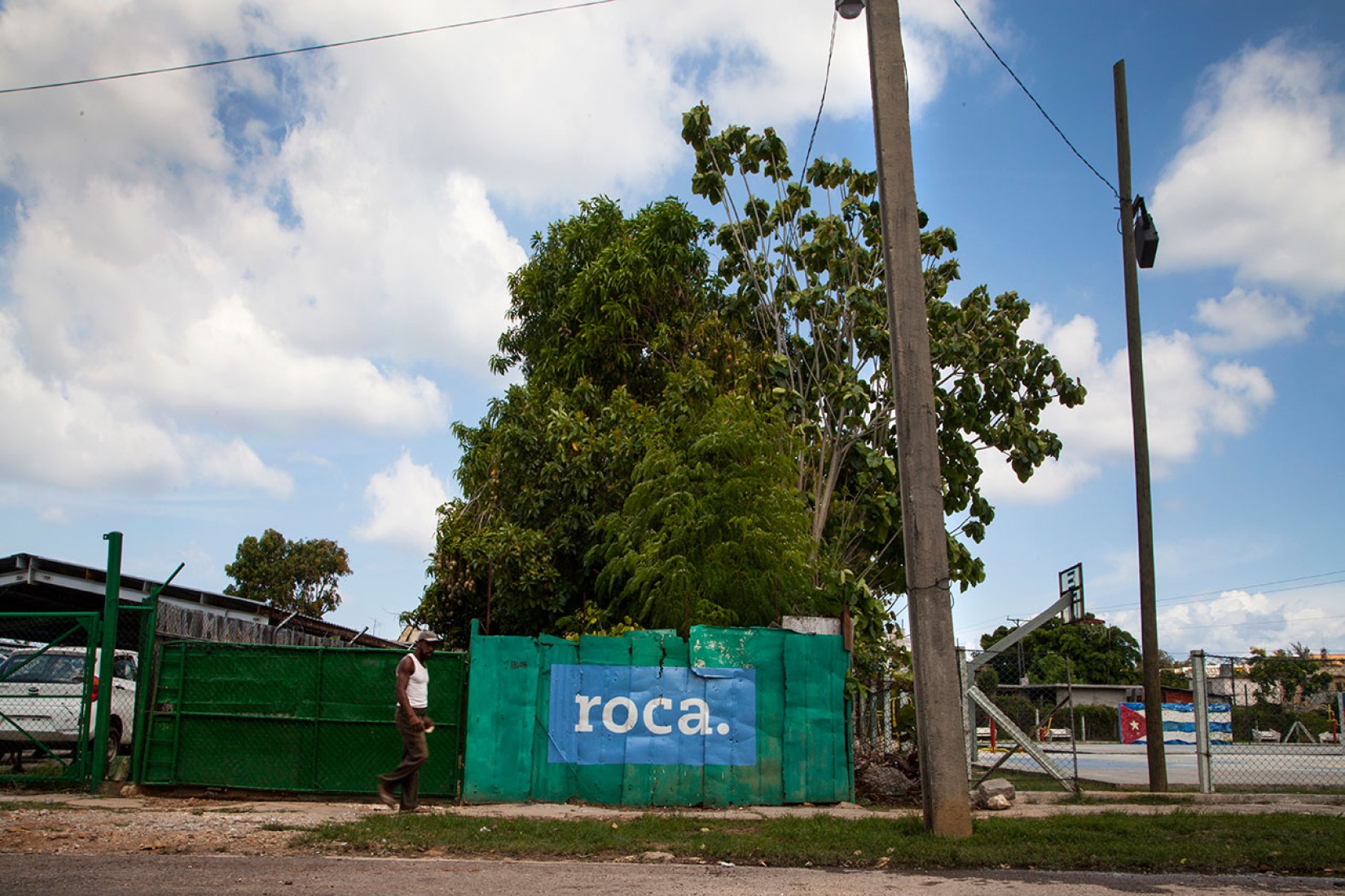 roca. MI RAÍZ ES. Boa Mistura en la Bienal de La Habana. Fotografía © Boa Mistura.