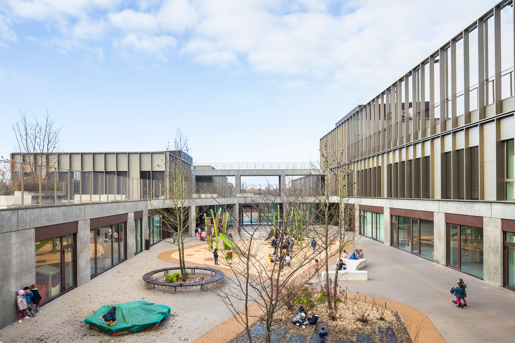 Grande Prairie educational centre by Brenac & Gonzalez & Associés. Photography by Sergio Grazia.