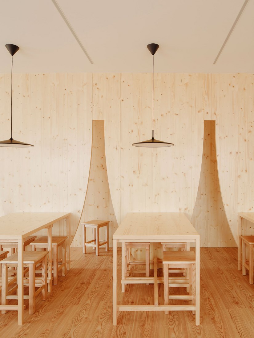 Tarouca Gastro Bar por Bruno Dias Arquitectura. Fotografía por Hugo Santos Silva.