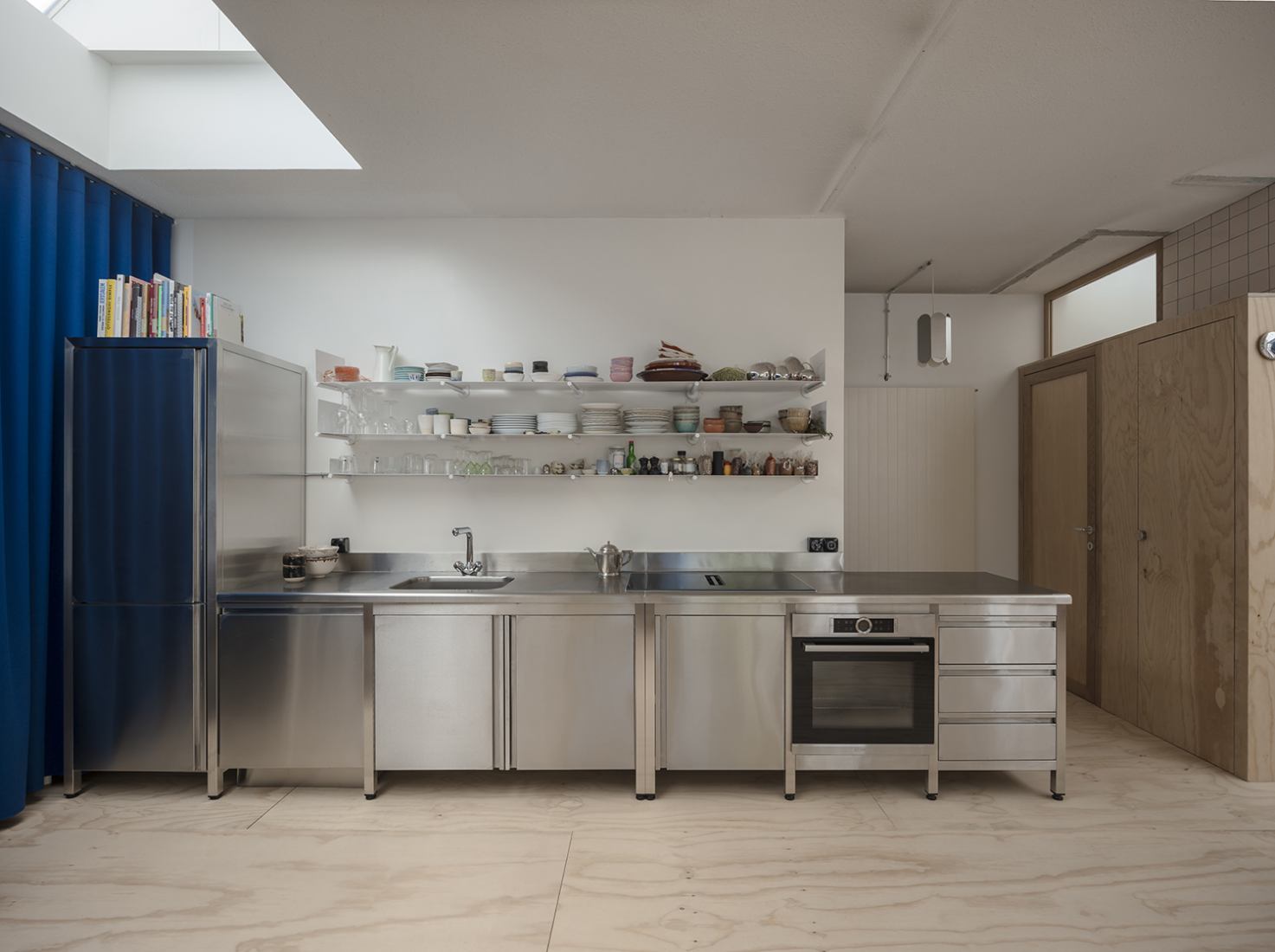 Molar House by BUREAU. Photograph by Dylan Perrenoud.