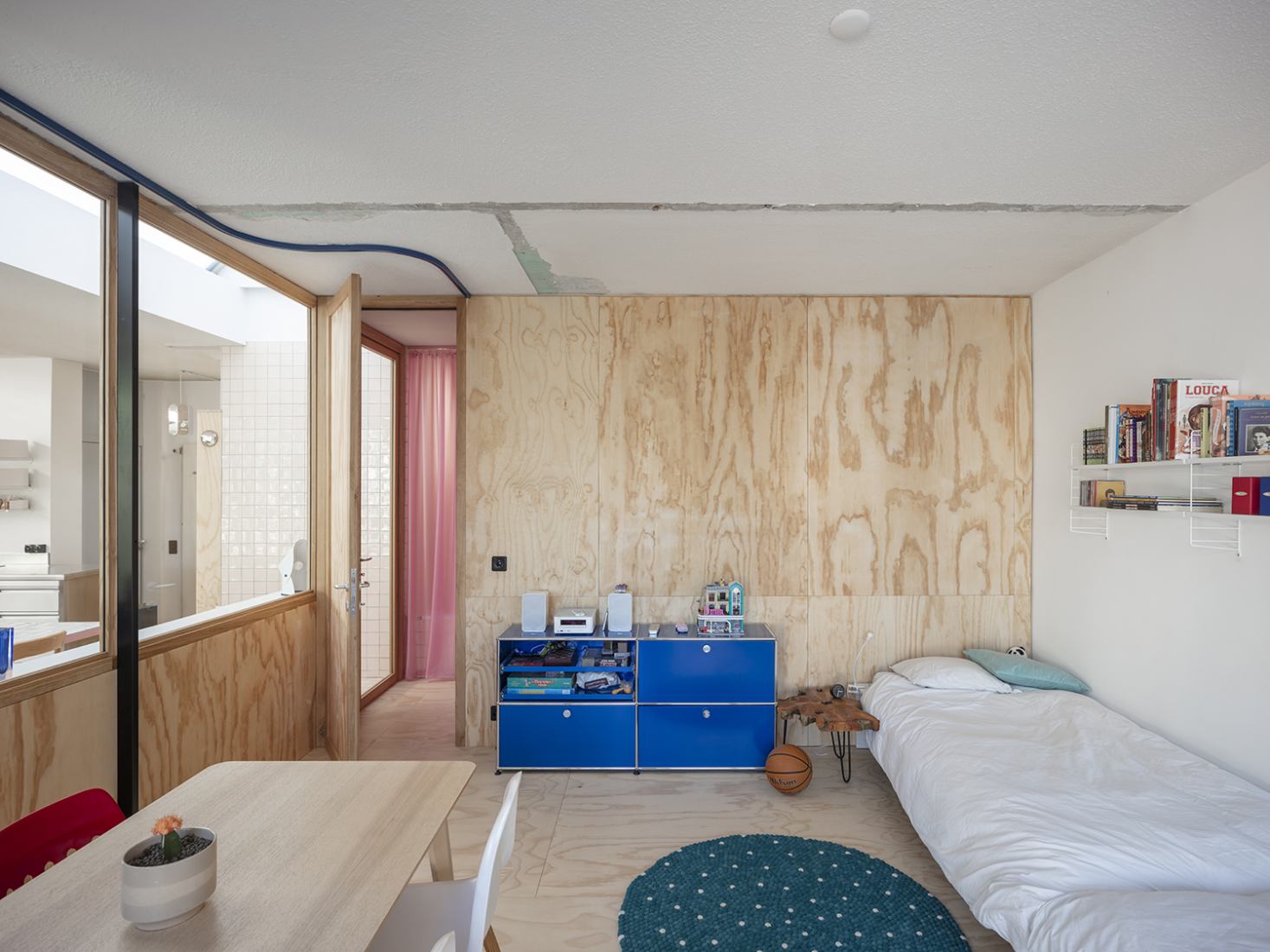 Molar House by BUREAU. Photograph by Dylan Perrenoud.