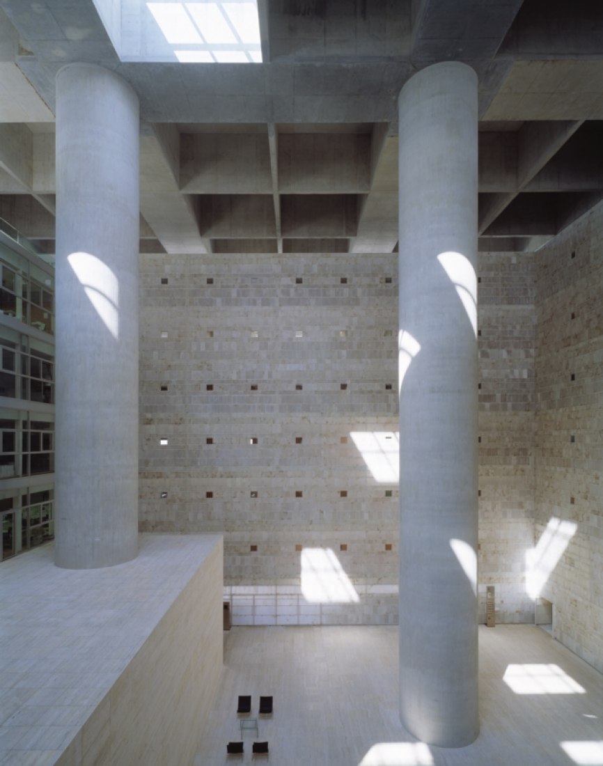 General Headquarters of Caja General de Ahorros Granada by Alberto Campo Baeza. Photograph by Roland Halbe