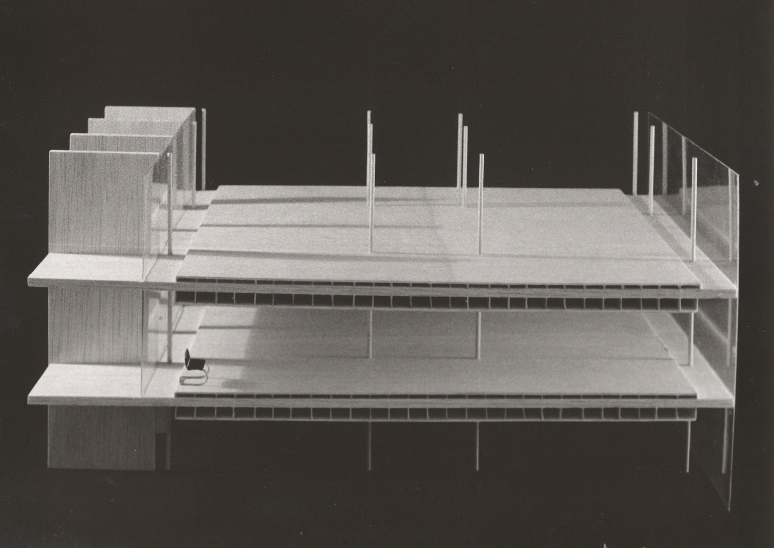 Model. General Headquarters of Caja General de Ahorros Granada by Alberto Campo Baeza