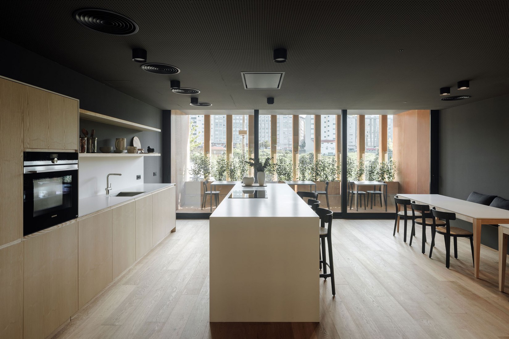 Cornes Espacio Residencial por Carbajo Barrios. Fotografía por Luis Díaz Díaz.