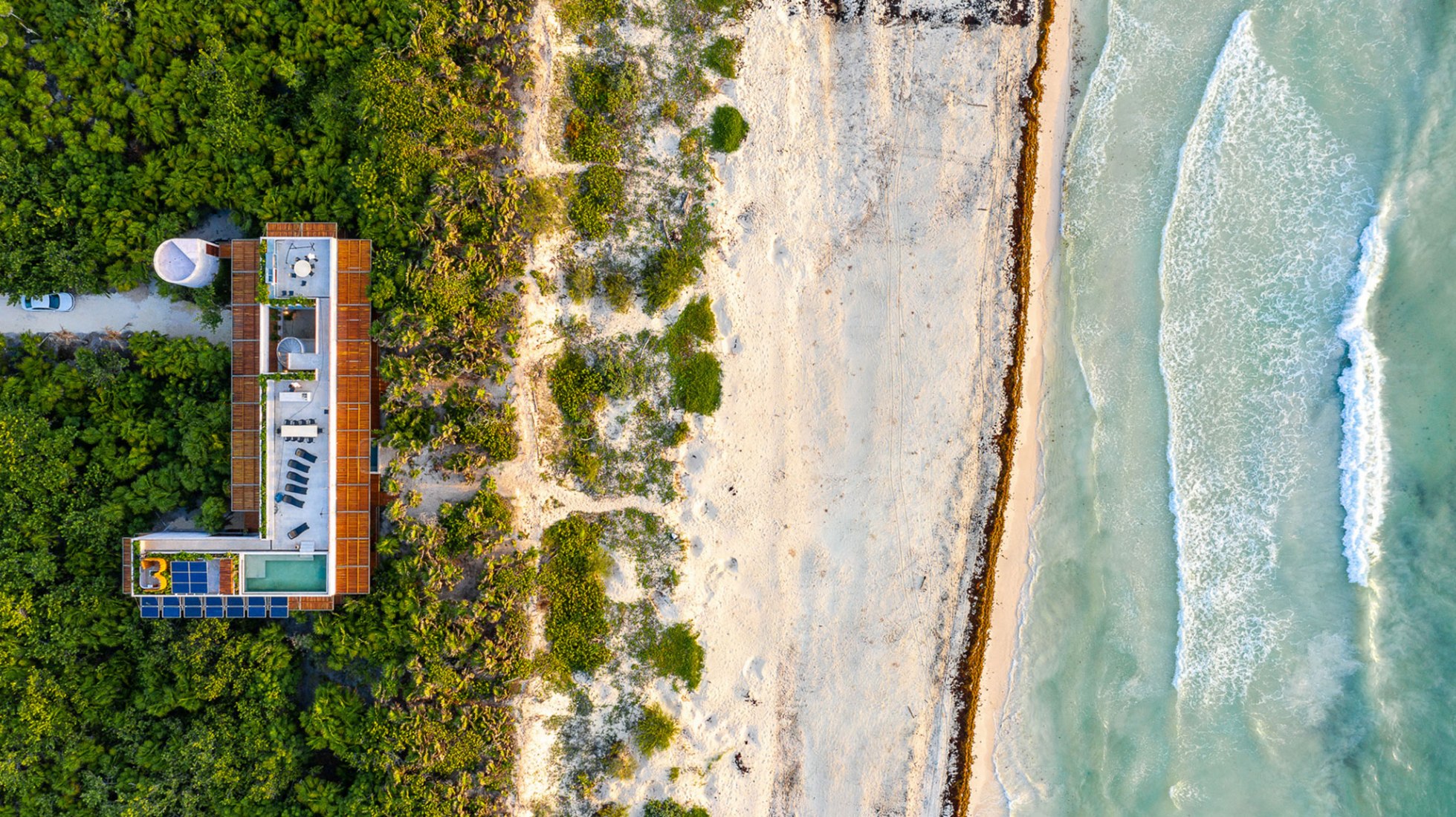 Bautista House by Productora. Photograph by Onnis Luque