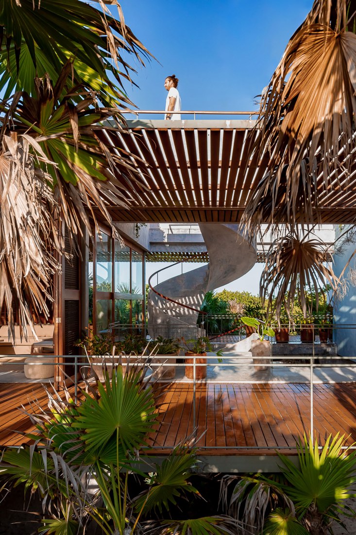 Bautista House by Productora. Photograph by Onnis Luque