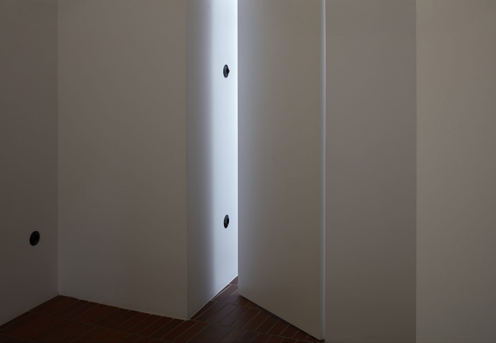 Integral renovation of the House Batlle by Arturo Sanz. Photograph by Bleda and Rosa in collaboration with Mariela Apollonio.