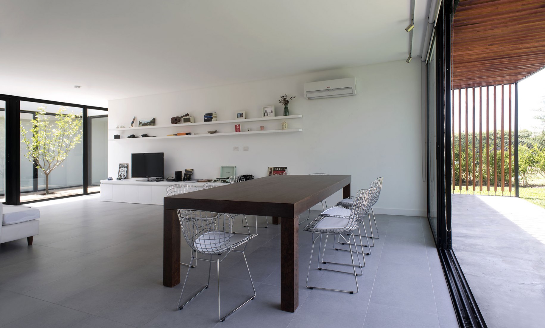 2LH Prototipo de vivienda unifamiliar por Luciano Kruk