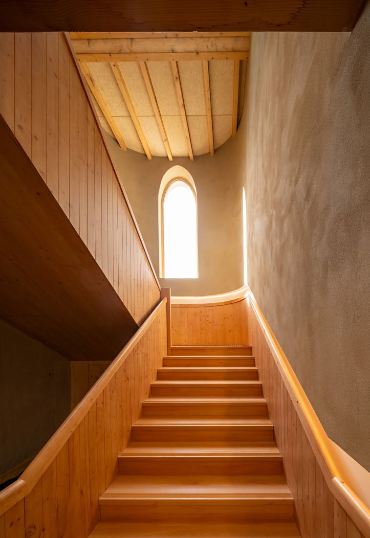 Multidisciplinary healthcare center by COMBAS Architectes. Photograph by Javier Callejas.