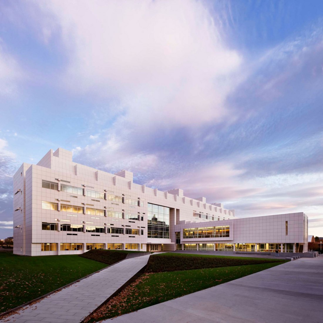 Cornell University Weill hall. Imagen de Scott Frances. Cortesía de Richard Meier Architects