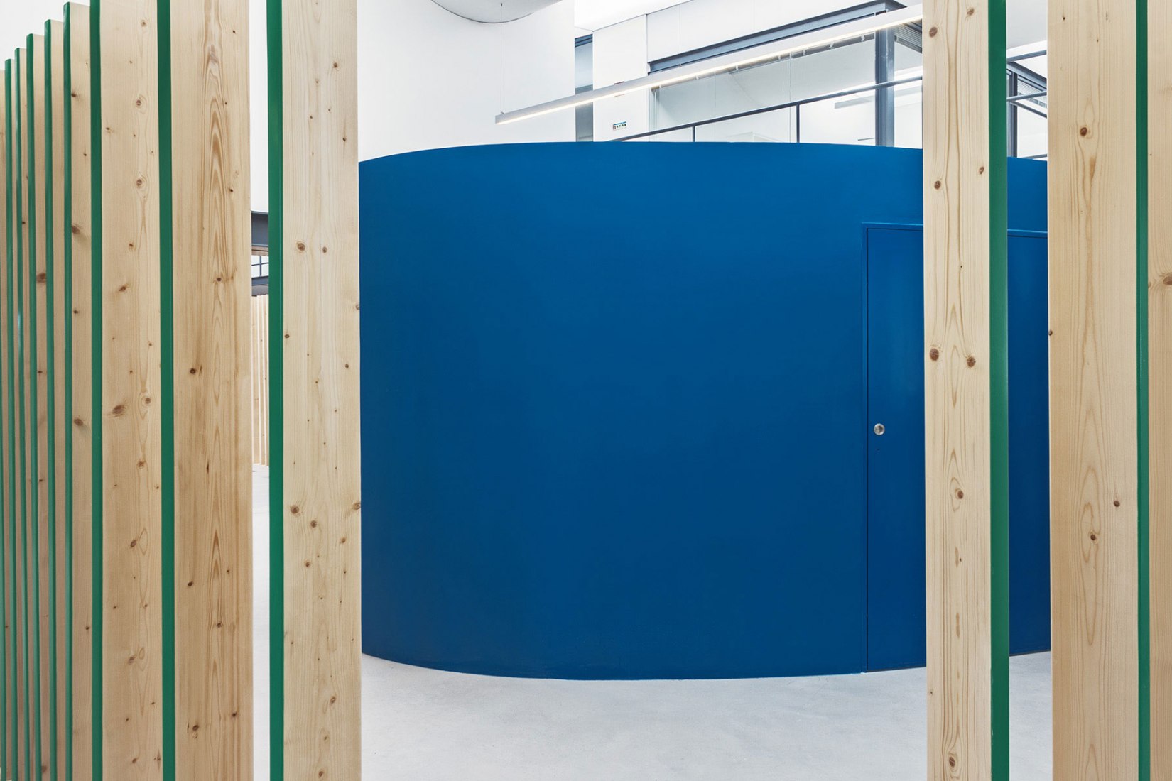 Interior view. Co.Working at Candal Park by CREA. Photography by Antonio Ataide.