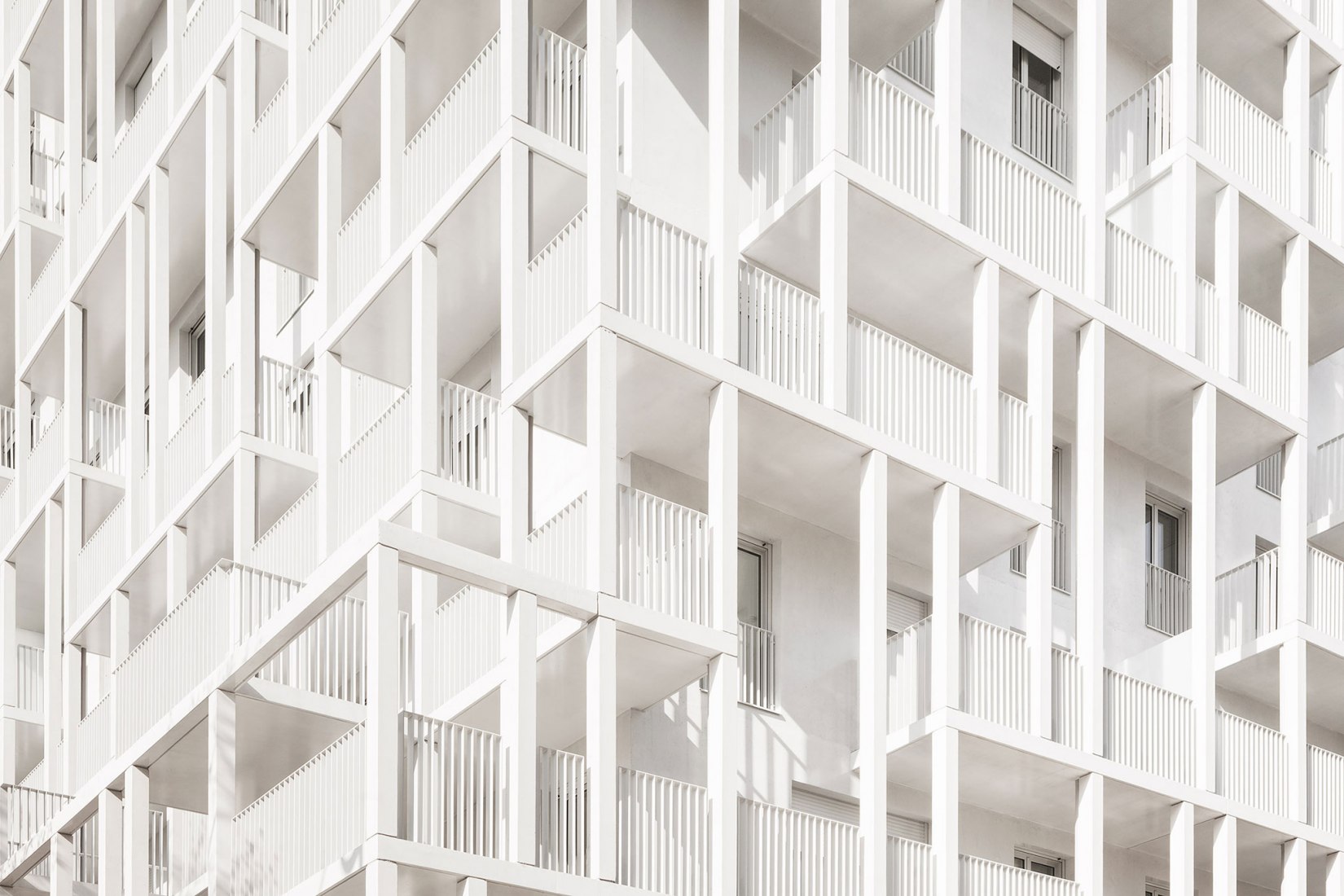 Vista de fachada. Croisset Social Housing en París por Hardel Le Bihan Architects. Fotografía por ©Schnepp Renou