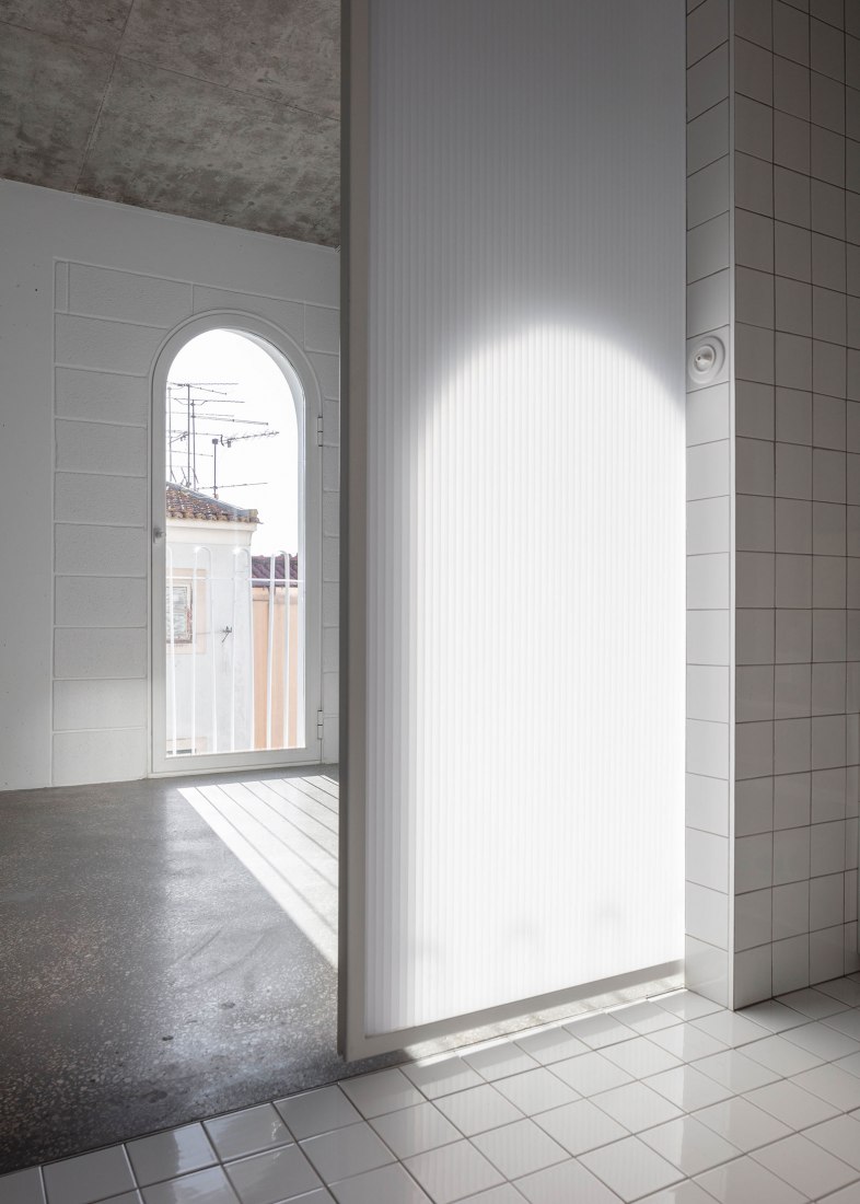 The Dodged House by Daniel Zamarbide and Leopold Banchini. Photograph by Dylan Perrenoud.