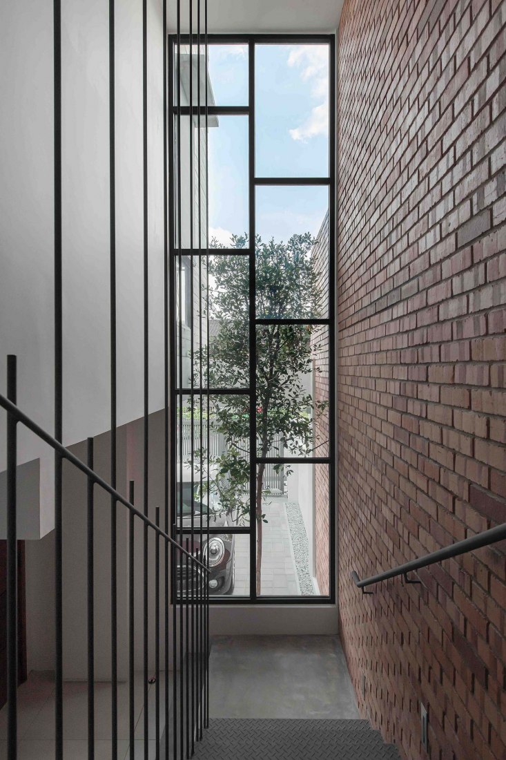End-lot House by Eleena Jamil Architect. Photograph by David Yeow Photography