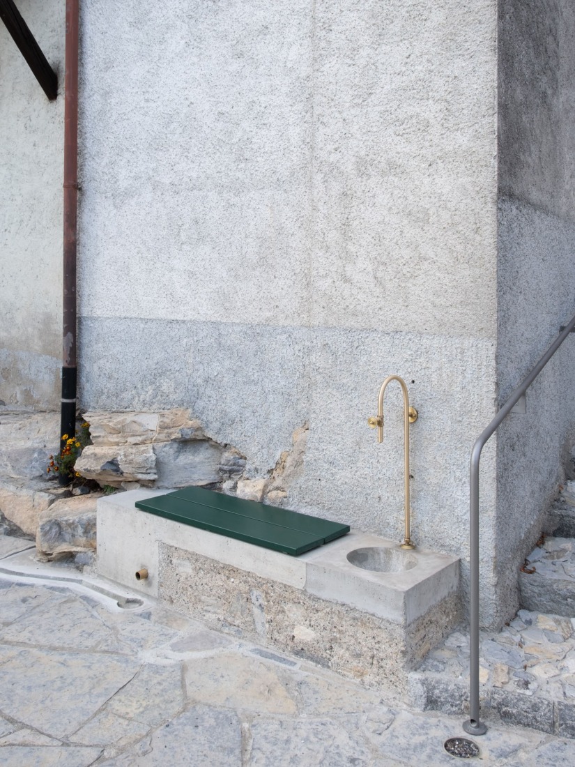 Seven interventions in Monte. Castel San Pietro, Switzerland. studioser. Photograph by studioser - Sven Högger.
