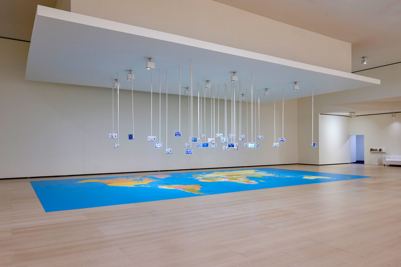 Las risas del mundo (The Laughter of the World), 1999/2018. Installation view Esther Ferrer Archive © Esther Ferrer, VEGAP, Bilbao, 2018 Photography by Erika Ede.