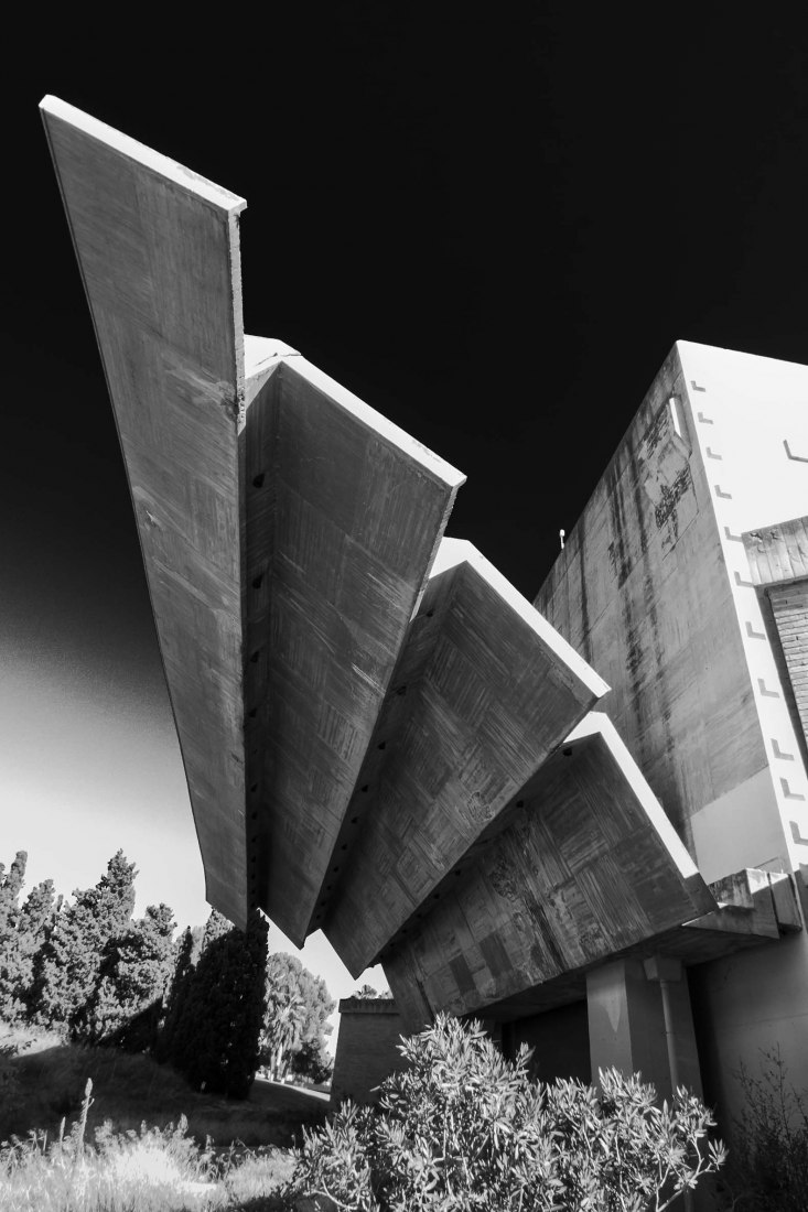 Erotic techno in Valencian architecture by Altre. Photograph by Ricardo Ruíz 